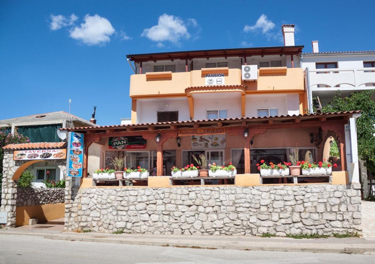 Bed And Breakfast Taverna Miskovic Pag Town Exterior photo